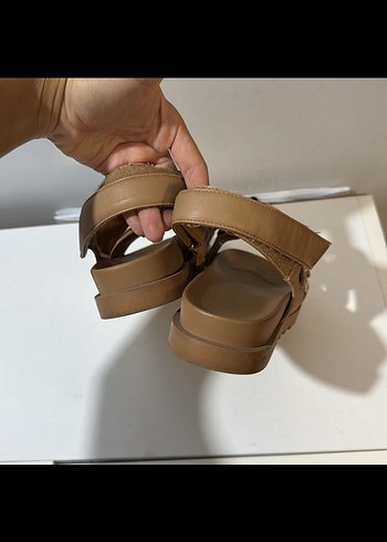 Bej Deri Kadın Dolgu Topuklu Sandalet - Görsel 2