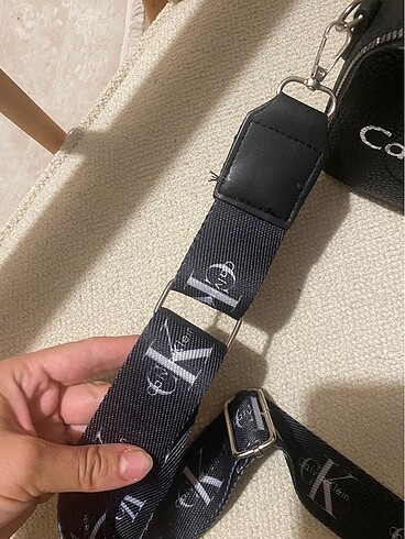  Beden Calvin klein çanta