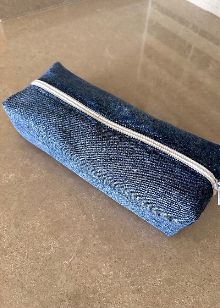 Astarlı kalemlik- makyaj çantası - Görsel 2