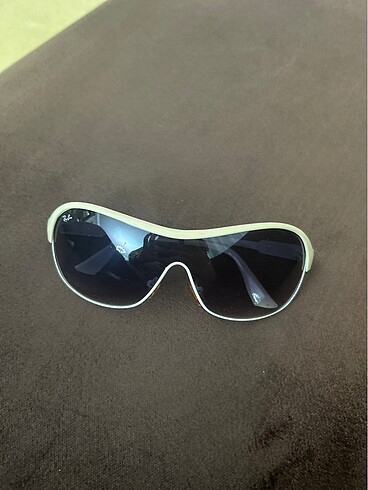 Rayban marka gözlük