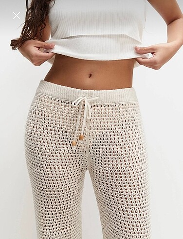 Pull and Bear Pull and bear kroşe pantolon