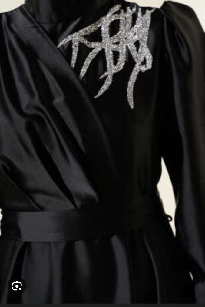 Siyah İşlemeli Uzun Kollu Uzun Abiye Elbise - Görsel 2