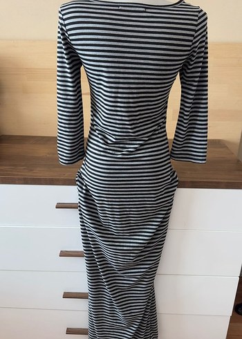 Gri Uzun Çizgili Kadın Elbise - Görsel 3