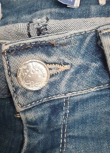 xs Beden mavi Renk Bershka kot pantolon