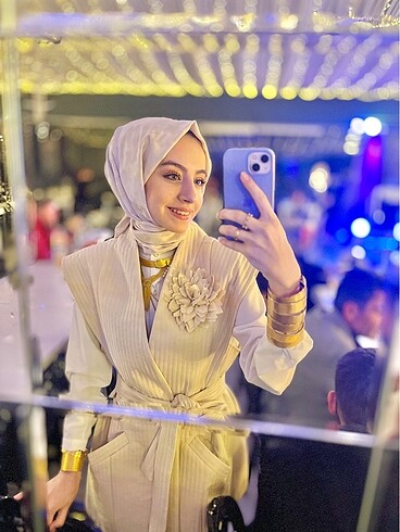 Bej Yelek