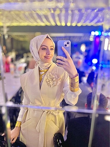 Zara Bej Yelek