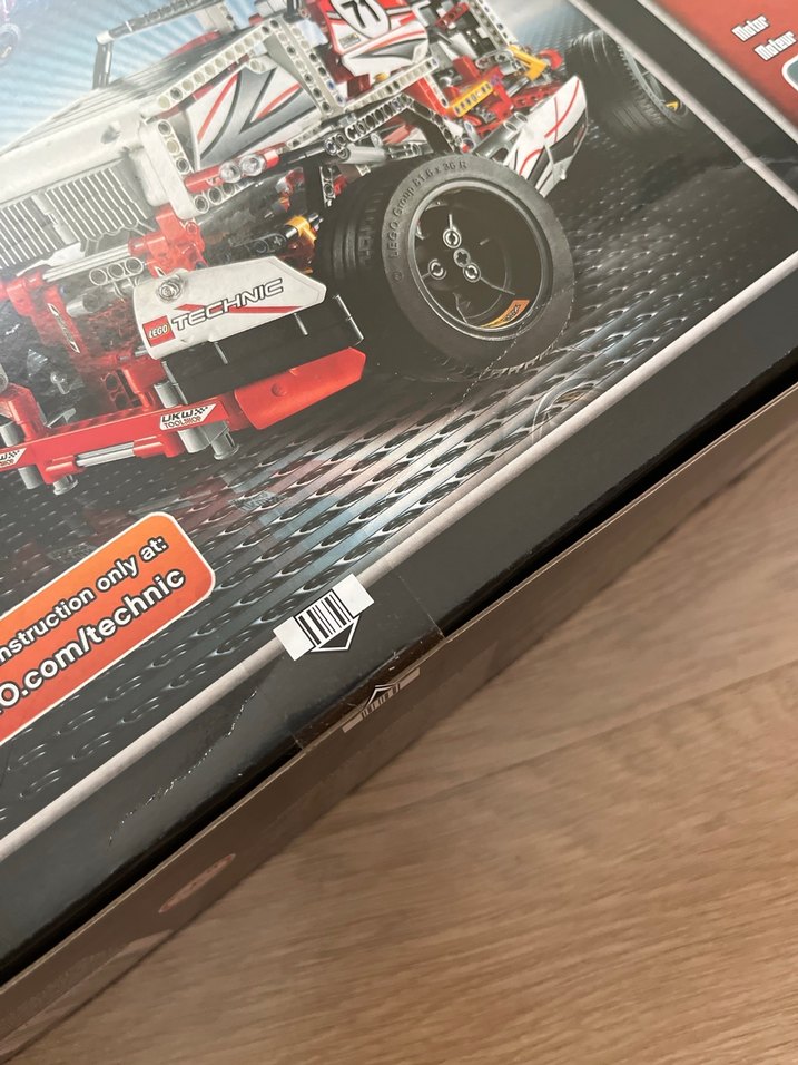 LEGO Technic Yarış Arabası Seti 42000 - Görsel 3