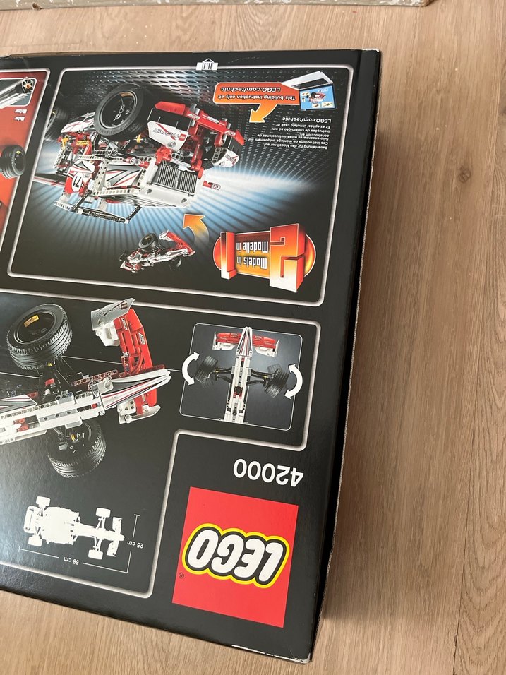 LEGO Technic Yarış Arabası Seti 42000 - Görsel 4