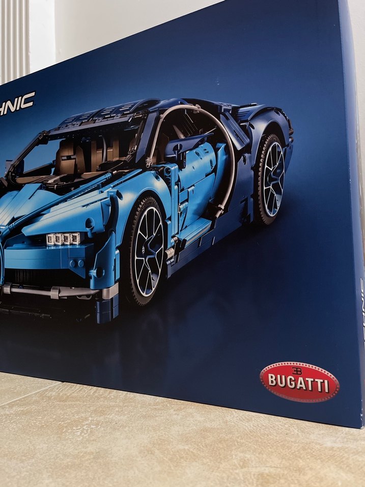 LEGO Technic Bugatti Chiron Modeli Mavi Renk - Görsel 2