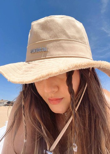 Jacquemus krem şapka