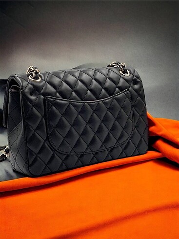 Chanel Chanel kapitone çanta