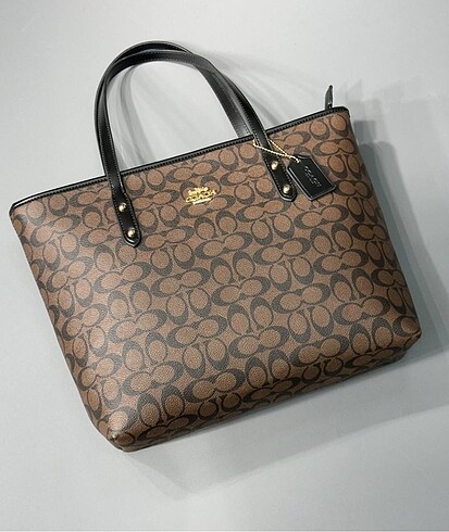 Coach COACH City Tote Bag In Signature Canvas