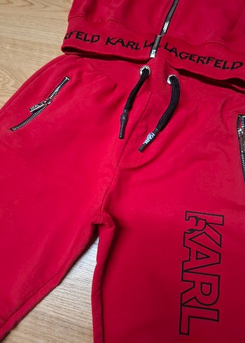 Kızlar İçin Kırmızı Eşofman Takımı - Görsel 2