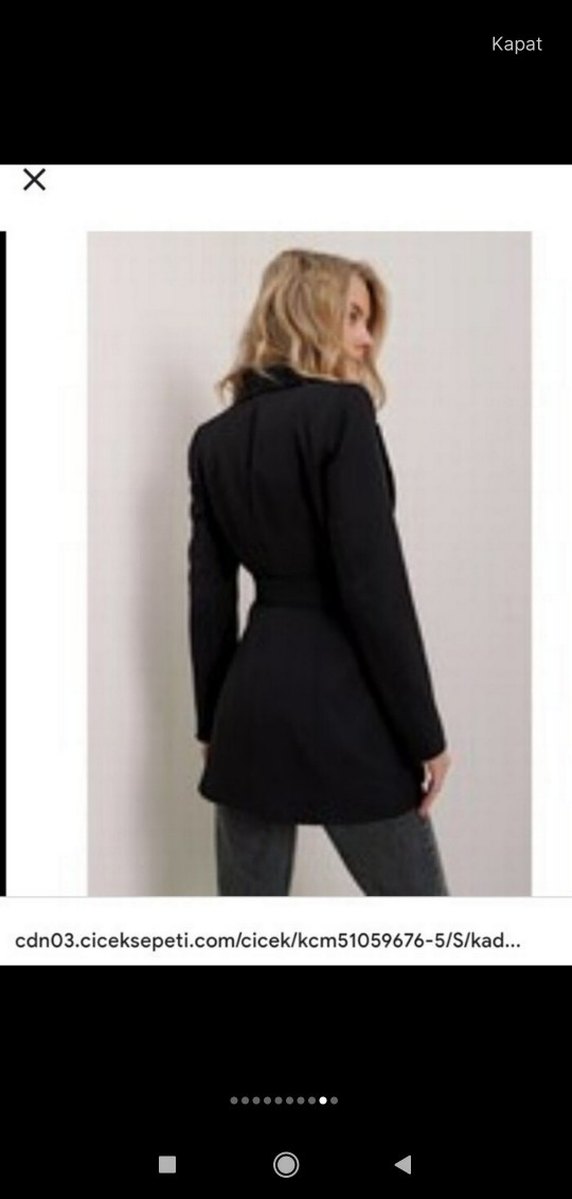 Siyah Kuşaklı Kadın Kaban - Görsel 5