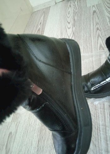 Siyah Deri Kürklü Biker Kadın Bot - Görsel 8