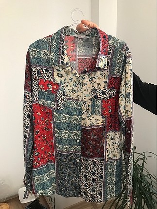 Etnik desenli gömlek