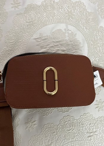 Zara Kahverengi Deri Kadın Bel Çantası