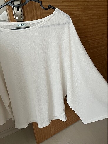 Trendyol & Milla Beyaz bluz