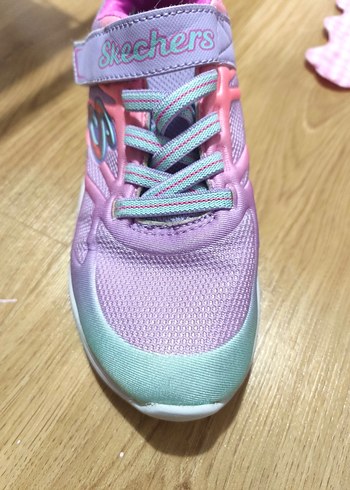 Kız Çocuk Renkli Bağcıklı ve Cırtlı Spor Ayakkabı - Görsel 2