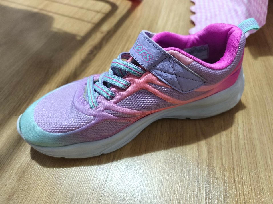 Kız Çocuk Renkli Bağcıklı ve Cırtlı Spor Ayakkabı - Görsel 3