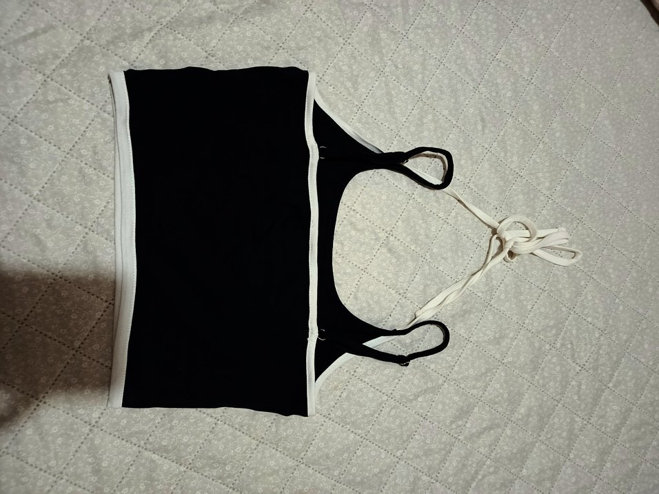 boutiquen Siyah İnce Askılı Crop Top - Görsel 4