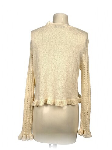 m Beden PreLoved Hırka %70 İndirimli.