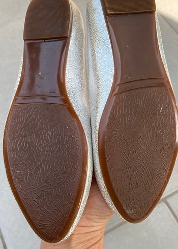 Gri Parlak Suni Deri  Blok Topuklu Kadın Babet - Görsel 4