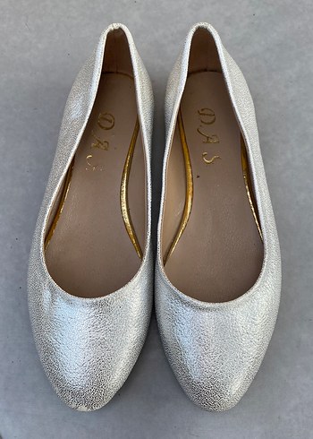 Gri Parlak Suni Deri  Blok Topuklu Kadın Babet - Görsel 10