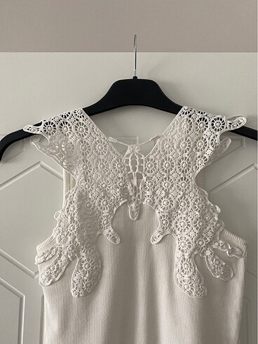 Krem kirli beyaz askılı bluz - Görsel 5