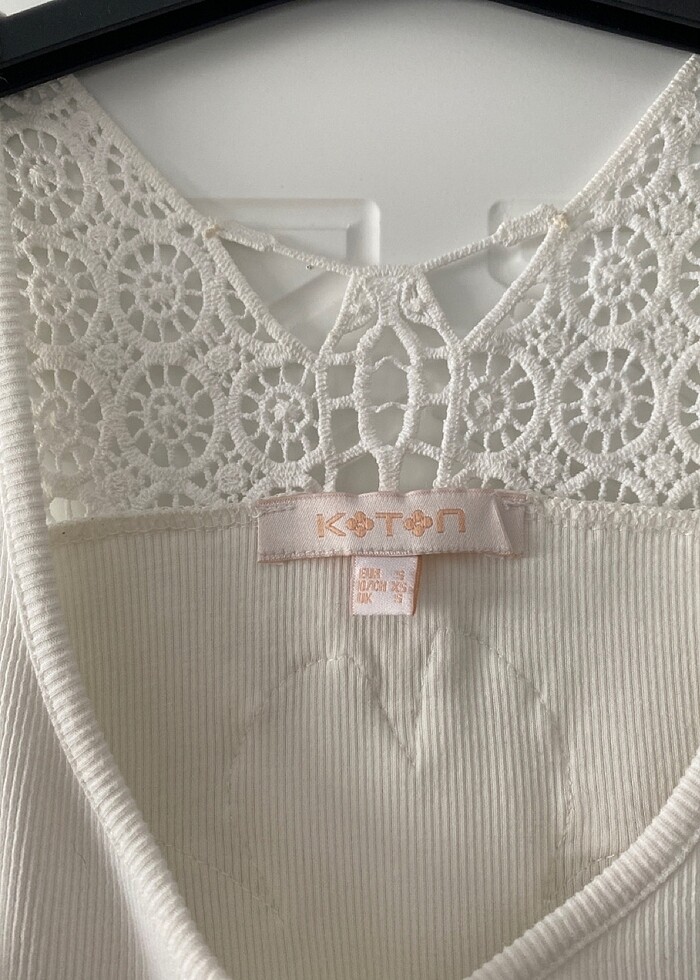 Krem kirli beyaz askılı bluz - Görsel 2