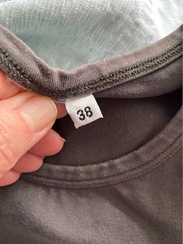 Tişört pul payet işlemeli - Görsel 4