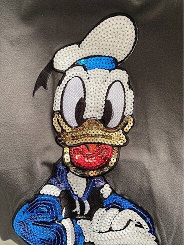 Tişört pul payet işlemeli - Görsel 5