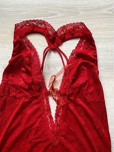 Kırmızı fantastik gecelik - Görsel 2