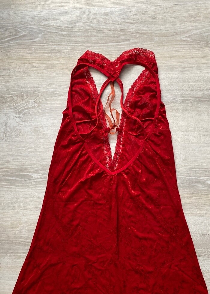 Kırmızı fantastik gecelik - Görsel 3