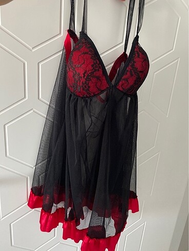 Siyah kırmızı fantastik gecelik - Görsel 4