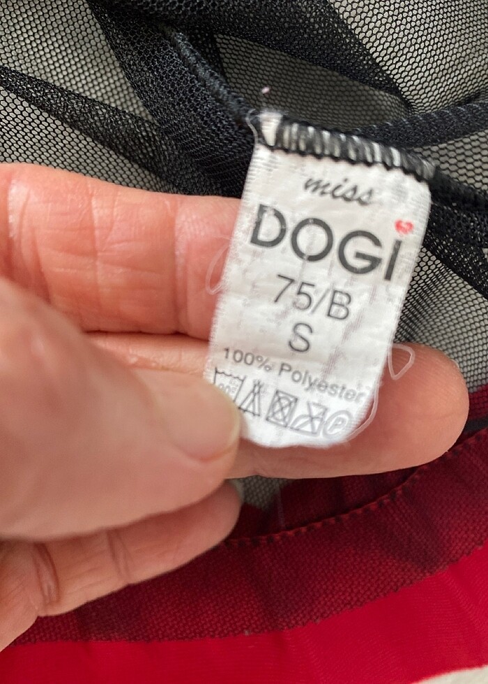 Siyah kırmızı fantastik gecelik - Görsel 2