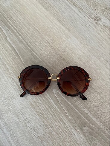 Güneş gözlüğü bayan - Görsel 9