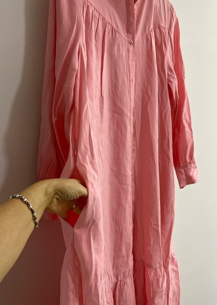 Pembe uzun kollu uzun elbise - Görsel 4