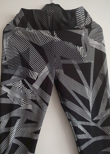 Gri Desenli Midi Spor Tayt