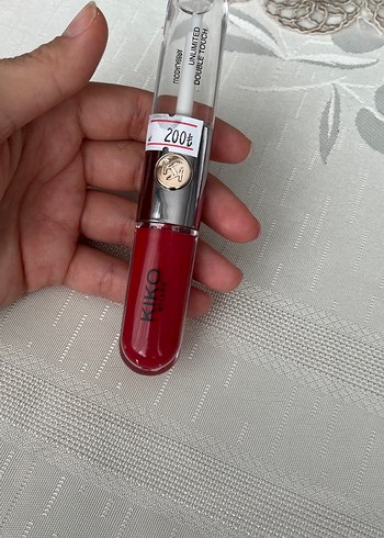 Kiko Milano Parlak Kırmızı Ruj