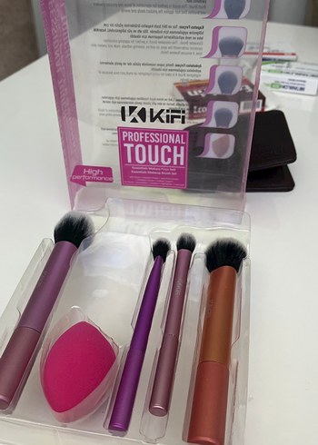 Profesyonel Dokunuş Makyaj Fırça Seti Mor - Görsel 2