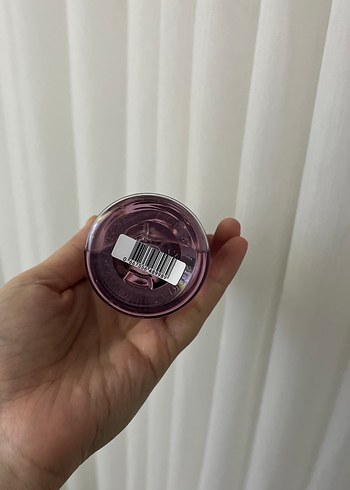 Victoria's Secret Velvet Petals Kadın Parfümü 250ml - Görsel 3