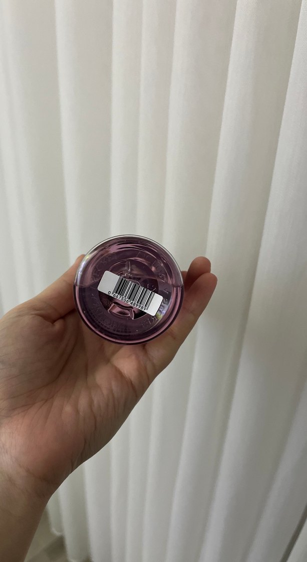 Victoria's Secret Velvet Petals Kadın Parfümü 250ml - Görsel 3