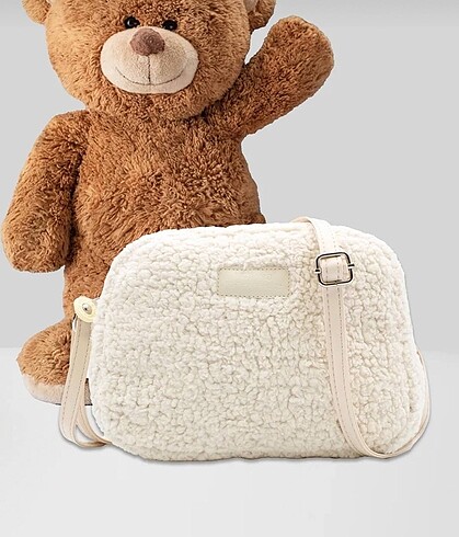 Peluş çanta