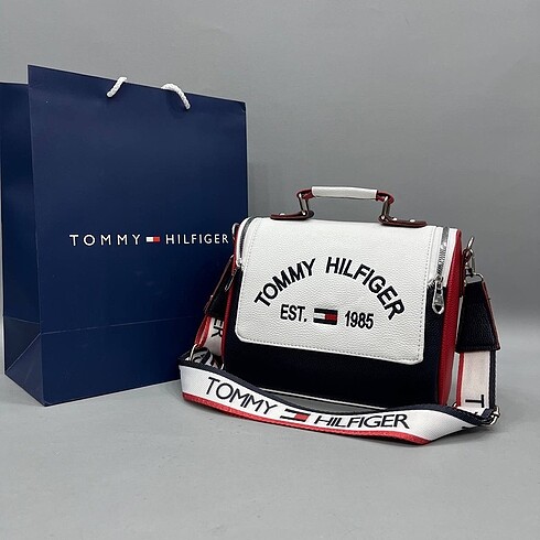Tommy hılfıger çanta