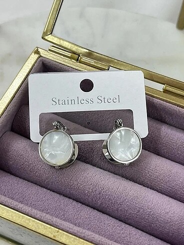 Silver küpe