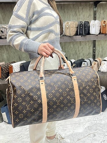 Louis Vuitton Seyehat çantası