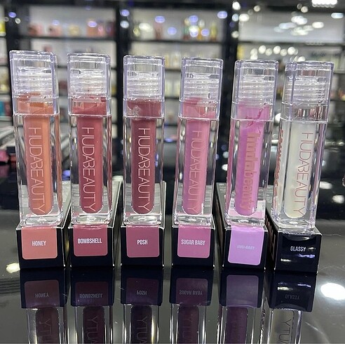 Huda dudak Gloss