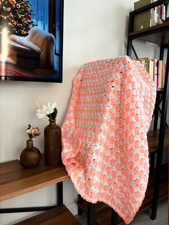 Pembe Pastel Bağlama Desenli Örgü Çocuk Battaniyesi - Görsel 3