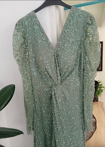 Yeşil Parlak Yılan Desenli Uzun Abiye Elbise - Görsel 2